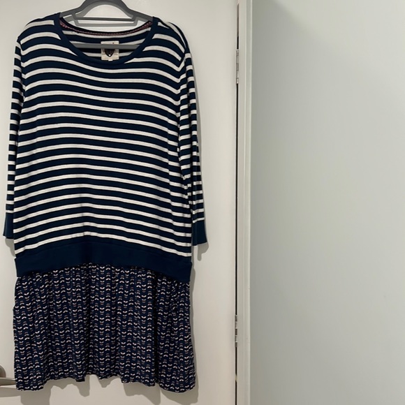 Fun Sweater/Tunic - Picture 1 of 4